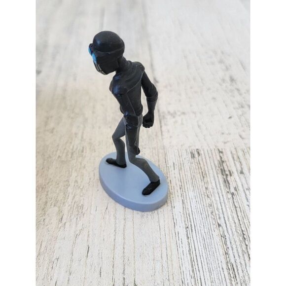 Incredibles 2 villain screen slaver toy figure - Picture 2 of 5